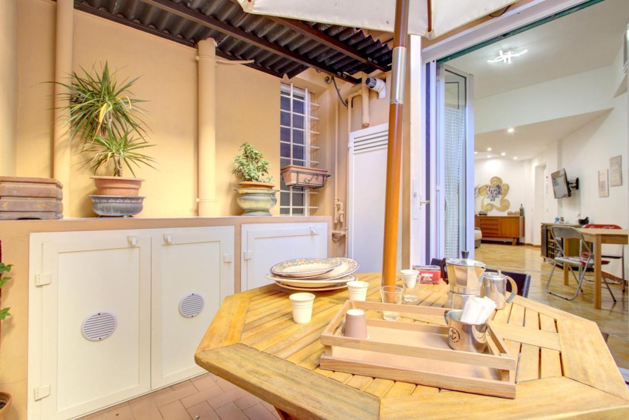 Appartement Vomero-Rossini à Naples Extérieur photo