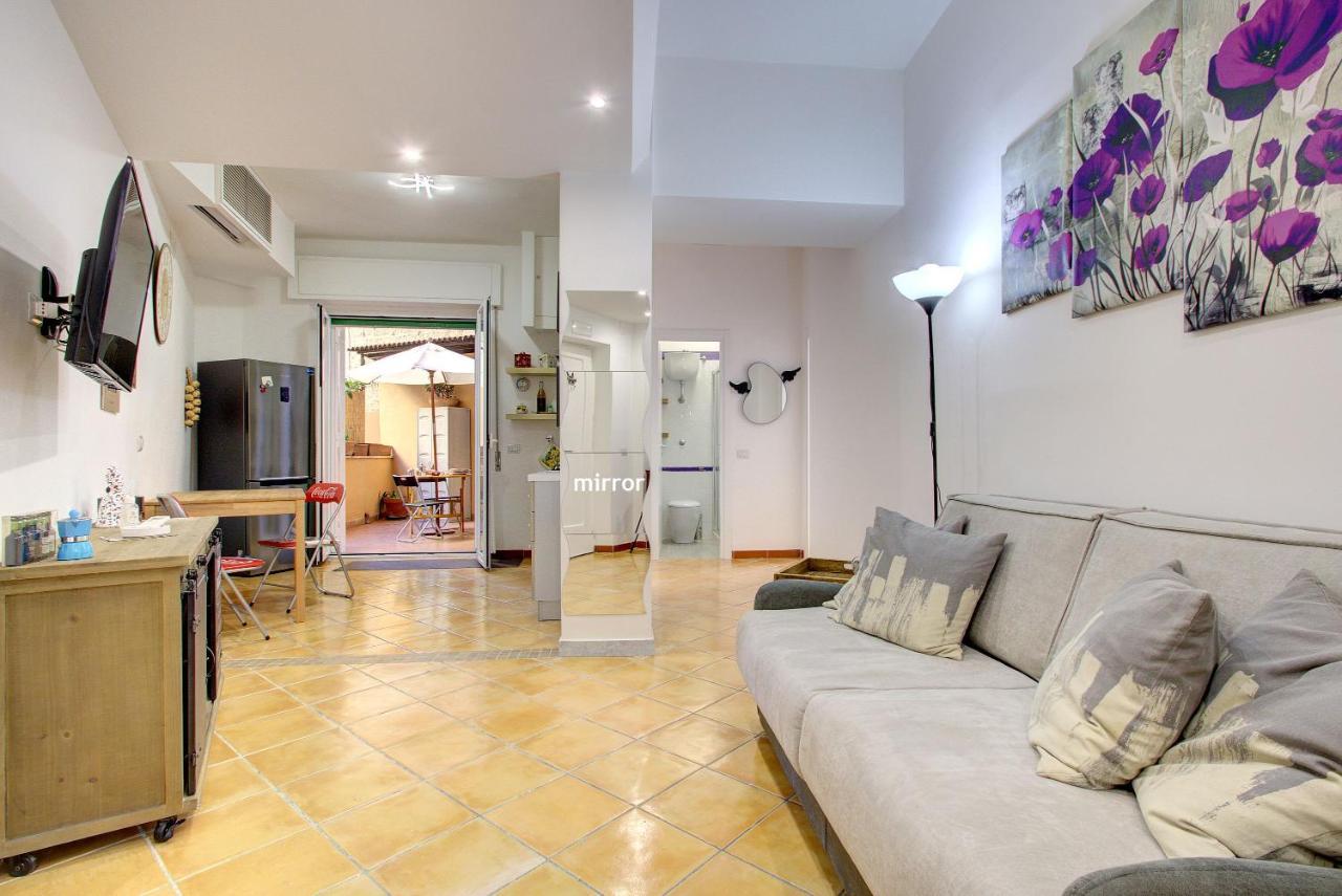 Appartement Vomero-Rossini à Naples Extérieur photo
