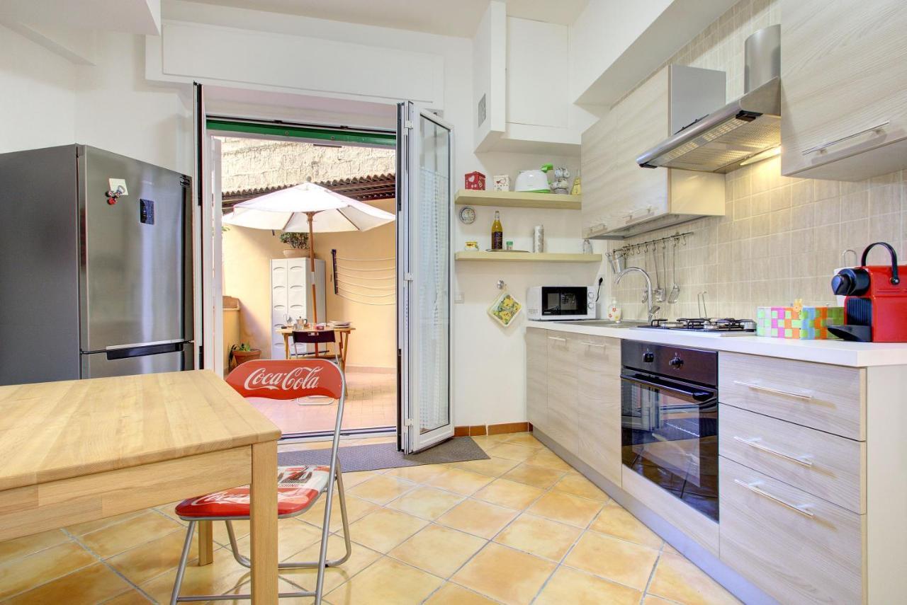 Appartement Vomero-Rossini à Naples Extérieur photo